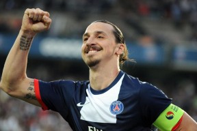 水球对抗激烈希腊抗压成功，奥运会希腊水球